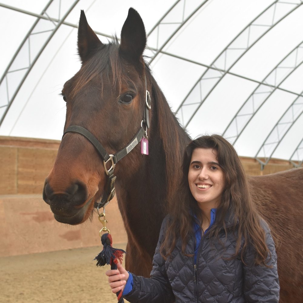 Julia-Casey-Animal-Care-Assistant